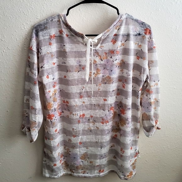 Lauren Conrad Blouse size M - Picture 4 of 5